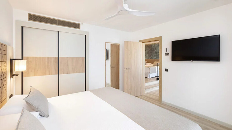 Suite Senior (2 Bedrooms) with sea view